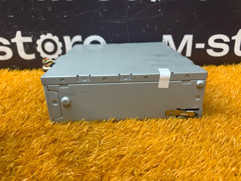 Блок управления магнитолой, 1000 рублей, Красноярск