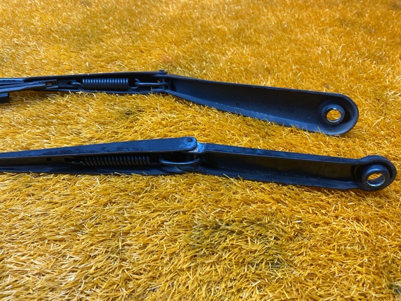 поводок стеклоочистителя, 1000 рублей, Красноярск