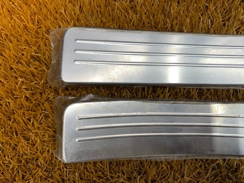 Накладка на порог салона, 1000 рублей, Красноярск