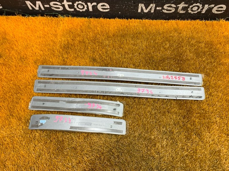 Накладка на порог салона, 1000 рублей, Красноярск