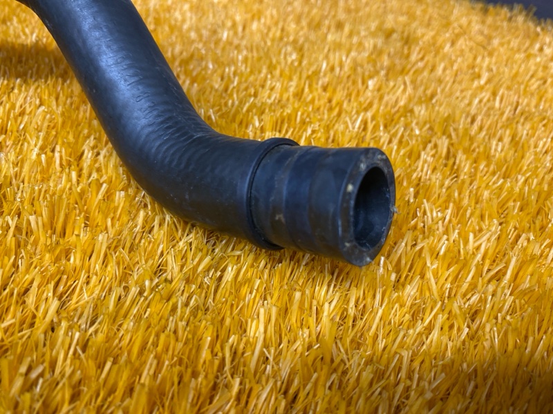 Патрубок системы охлаждения, 400 рублей, Красноярск