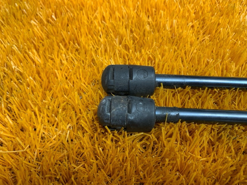 амортизатор капота, 1000 рублей, Красноярск