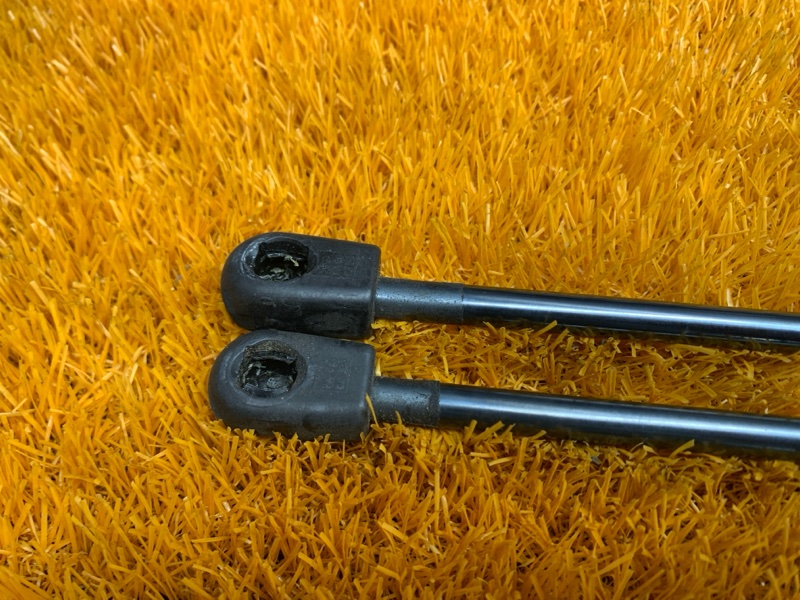 амортизатор капота, 1000 рублей, Красноярск