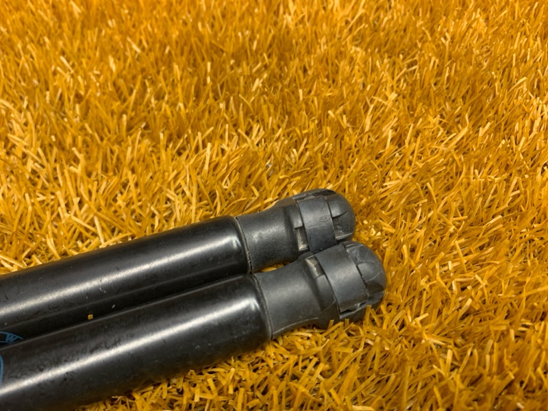 амортизатор багажника, 1000 рублей, Красноярск