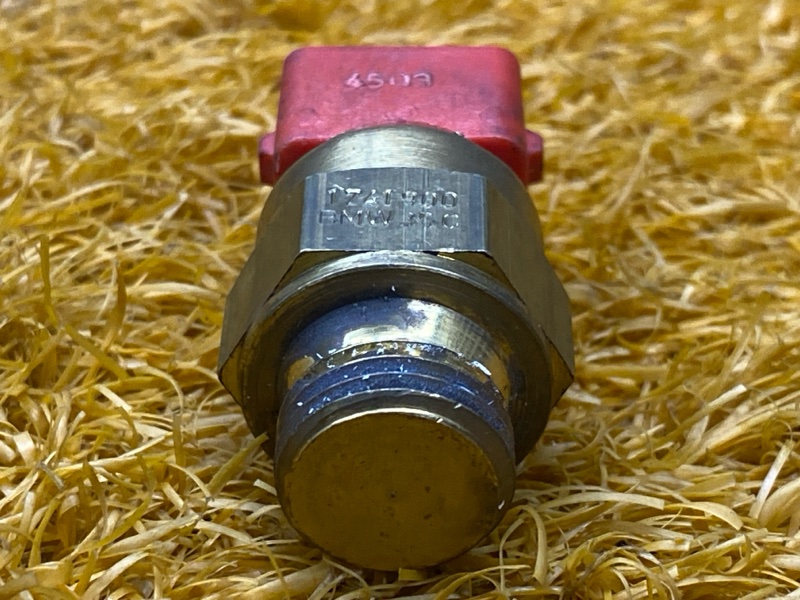 датчик температуры охлаждающей жидкости, 200 рублей, Красноярск