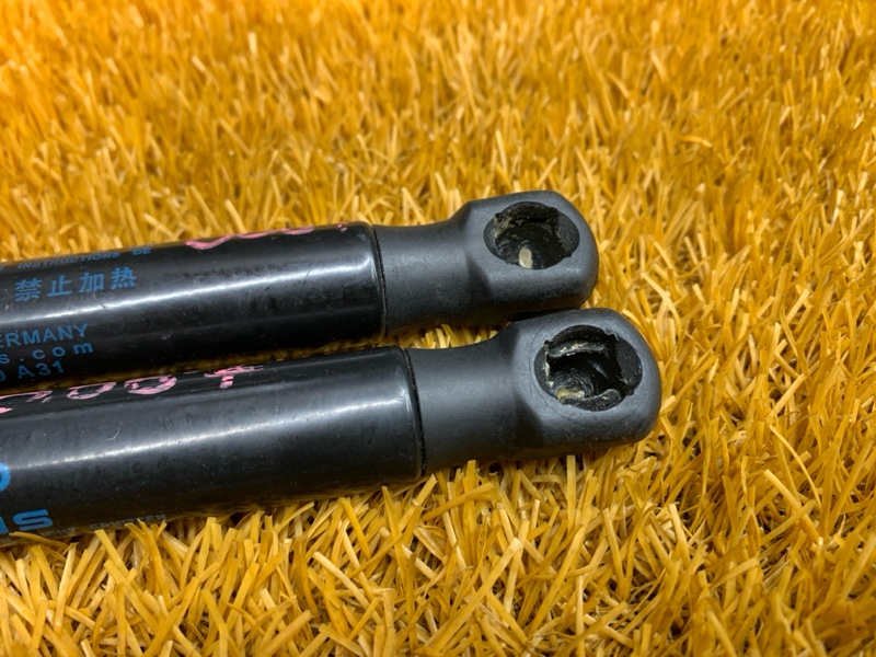 амортизатор капота, 3000 рублей, Красноярск