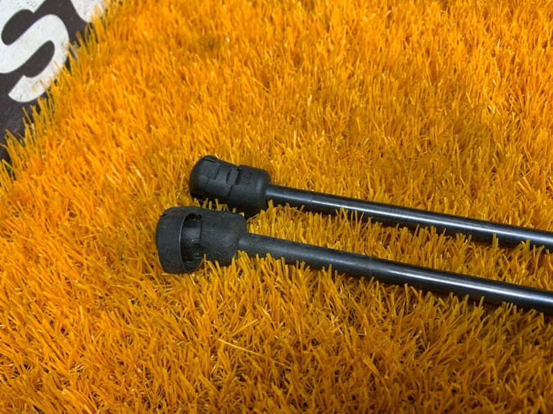 амортизатор капота, 1500 рублей, Красноярск