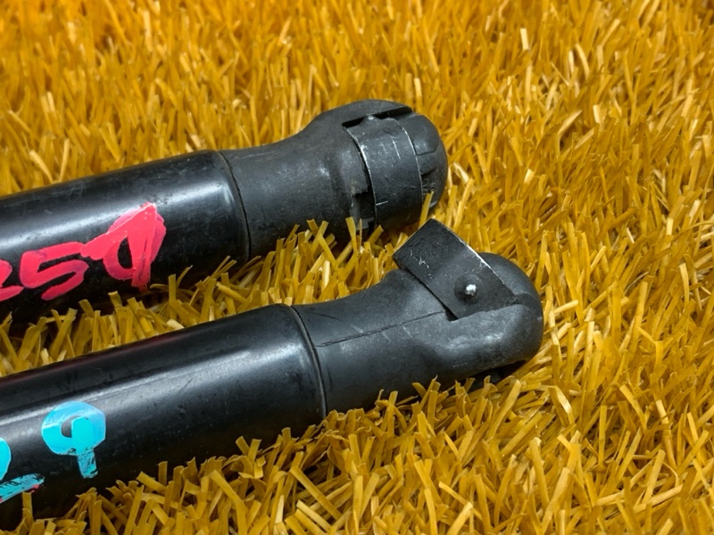 амортизатор капота, 500 рублей, Красноярск