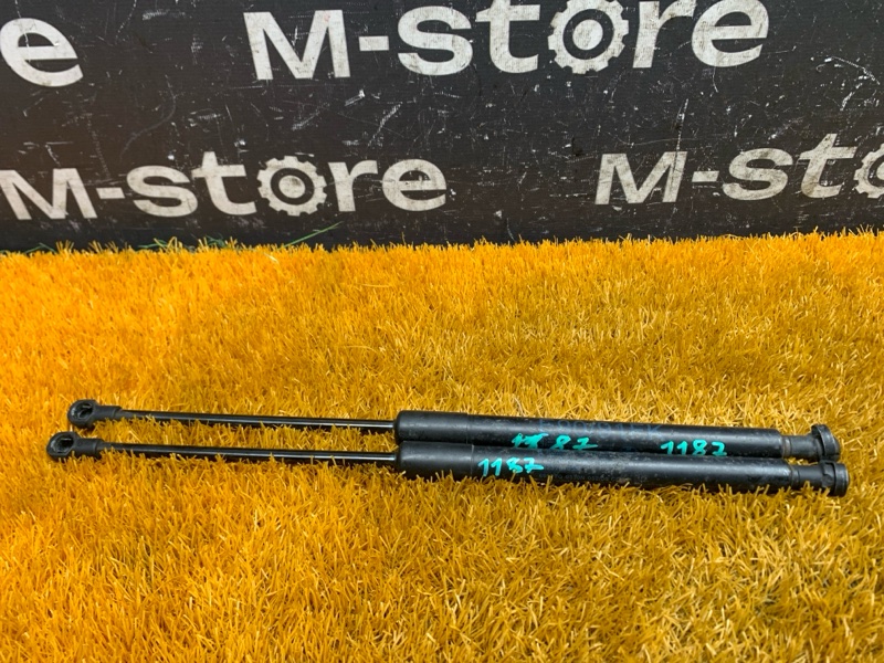 амортизатор капота, 900 рублей, Красноярск