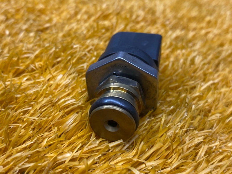 датчик давления топлива, 1000 рублей, Красноярск