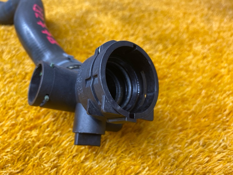 Патрубок радиатора нижний, 2000 рублей, Красноярск