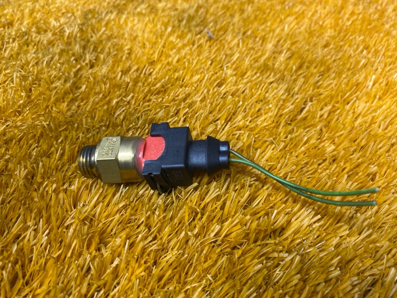 датчик температуры охлаждающей жидкости, 200 рублей, Красноярск