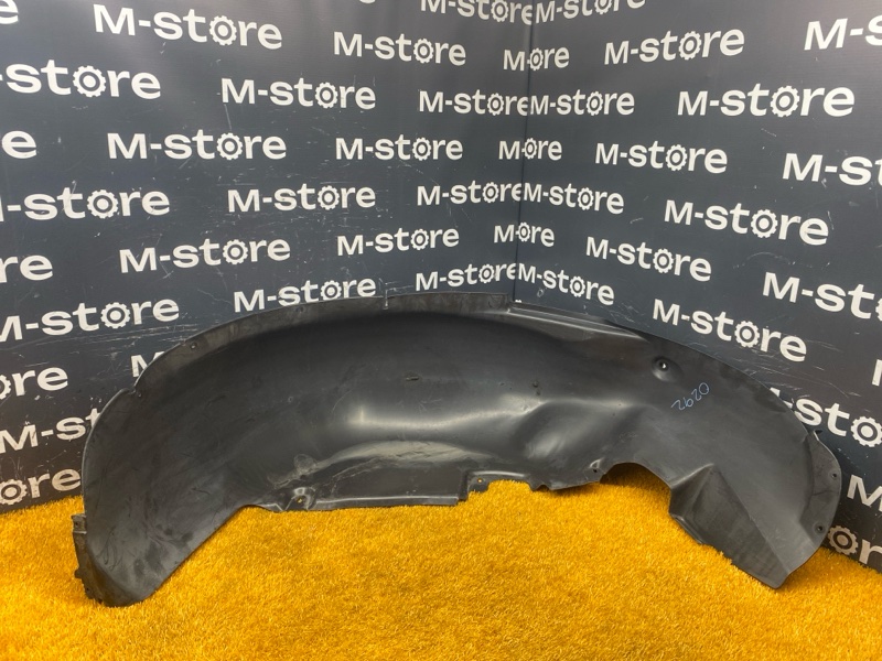 подкрылок, 1000 рублей, Красноярск