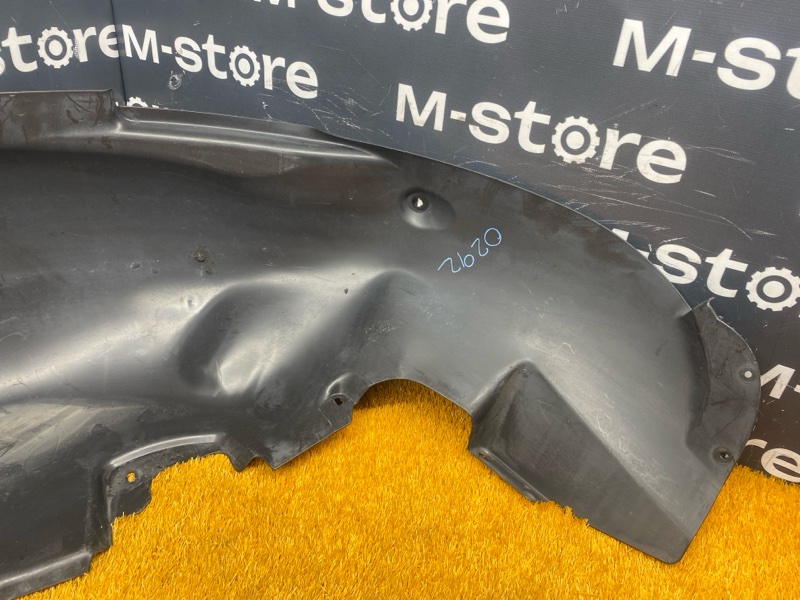 подкрылок, 1000 рублей, Красноярск