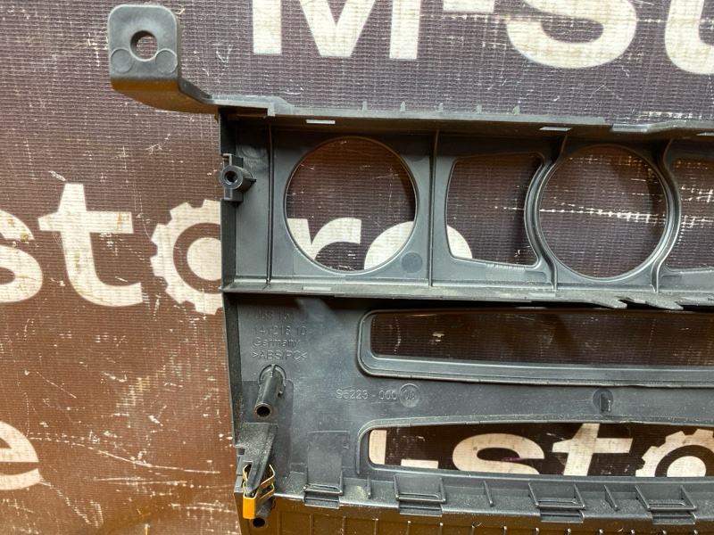 Накладка центральной консоли, 2000 рублей, Красноярск