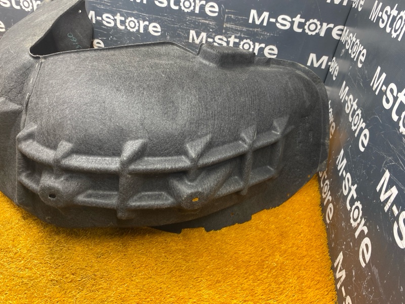 подкрылок, 3000 рублей, Красноярск