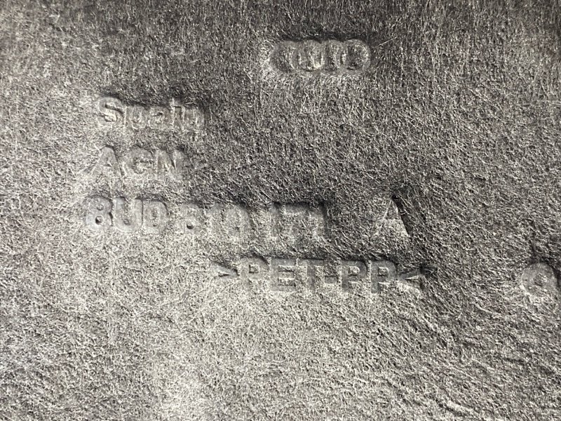 подкрылок, 3000 рублей, Красноярск