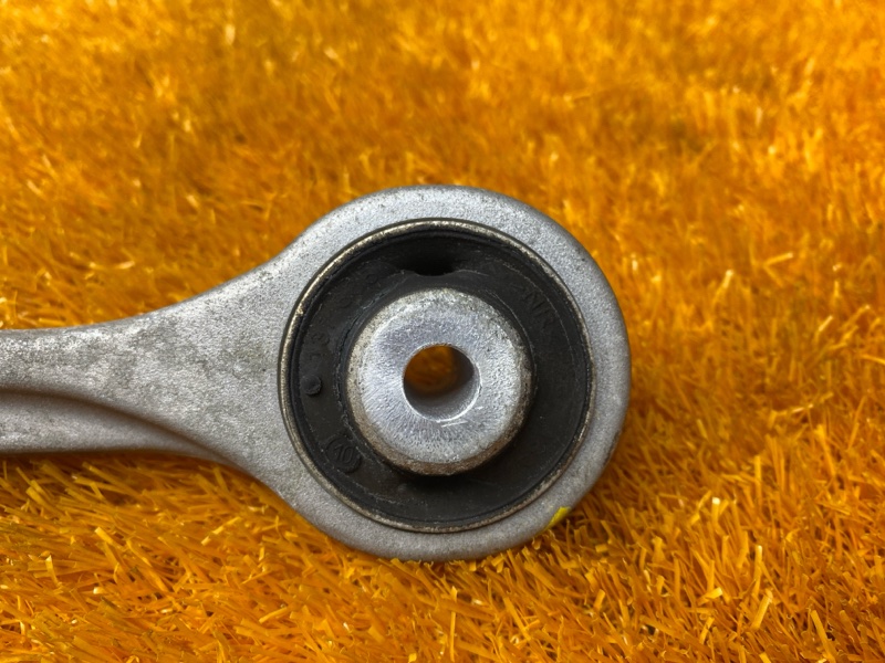 Рычаг подвески верхний, 800 рублей, Красноярск