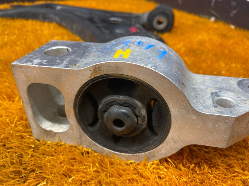 Рычаг подвески нижний, 2500 рублей, Красноярск