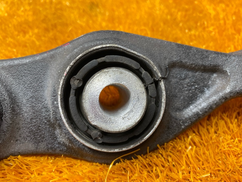 Рычаг подвески нижний, 2500 рублей, Красноярск