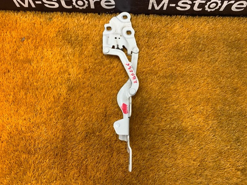 петля капота, 2500 рублей, Красноярск