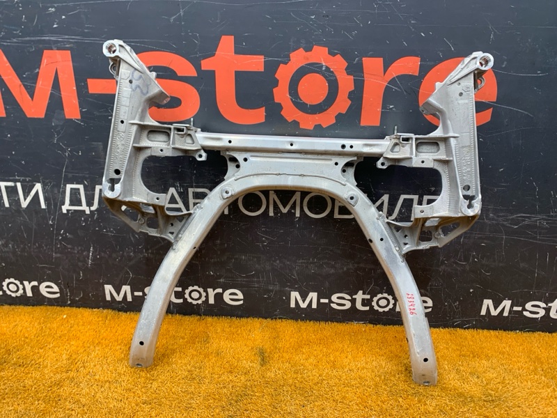 Балка поперечная (подрамник), 6500 рублей, Красноярск