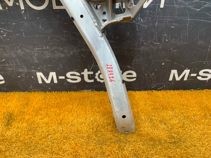 Балка поперечная (подрамник), 6500 рублей, Красноярск