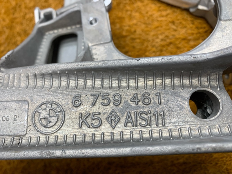 Балка поперечная (подрамник), 6500 рублей, Красноярск