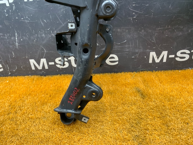 Балка поперечная (подрамник), 10200 рублей, Красноярск