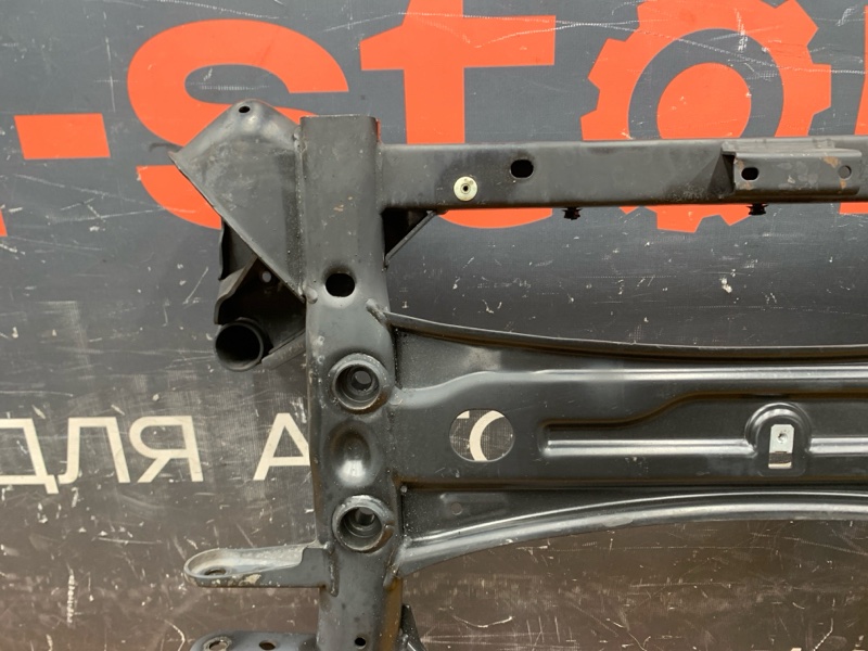 Балка поперечная (подрамник), 10200 рублей, Красноярск