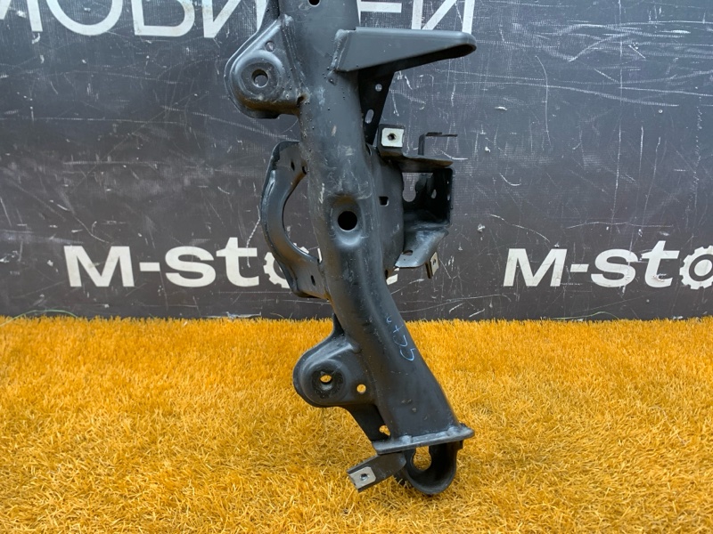 Балка поперечная (подрамник), 10200 рублей, Красноярск