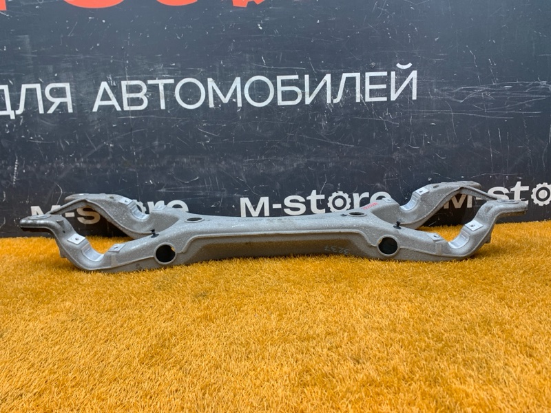 Балка поперечная (подрамник), 700 рублей, Красноярск