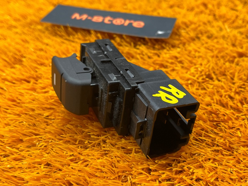 кнопка стеклоподъемника, 500 рублей, Красноярск