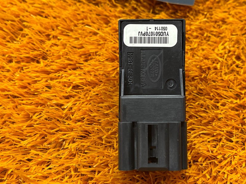 кнопка стеклоподъемника, 500 рублей, Красноярск