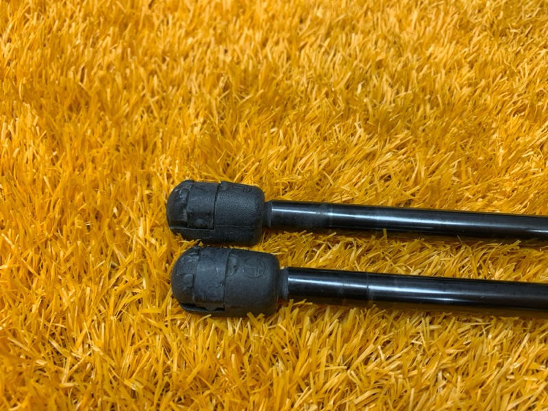 амортизатор багажника, 700 рублей, Красноярск