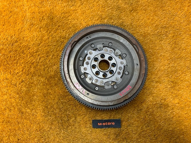 маховик, 6000 рублей, Красноярск