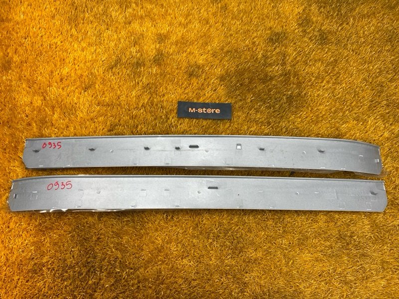 Накладка на порог салона, 1000 рублей, Красноярск