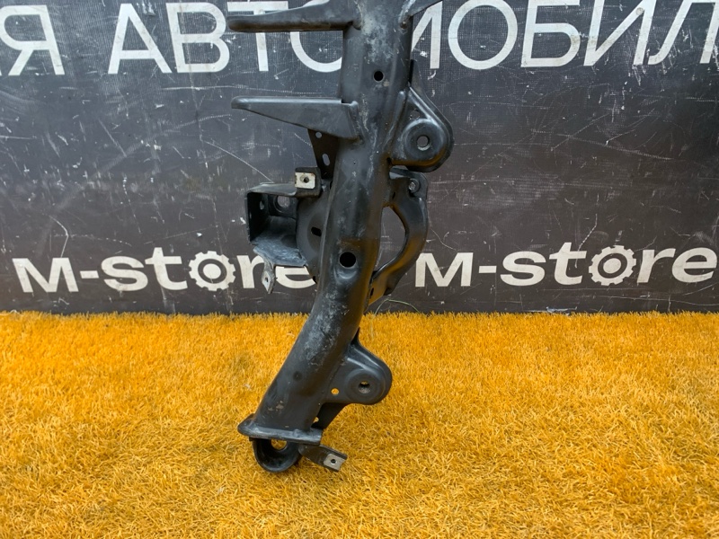 Балка поперечная (подрамник), 10200 рублей, Красноярск