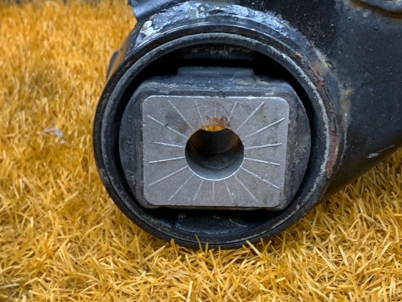 Балка поперечная (подрамник), 6000 рублей, Красноярск