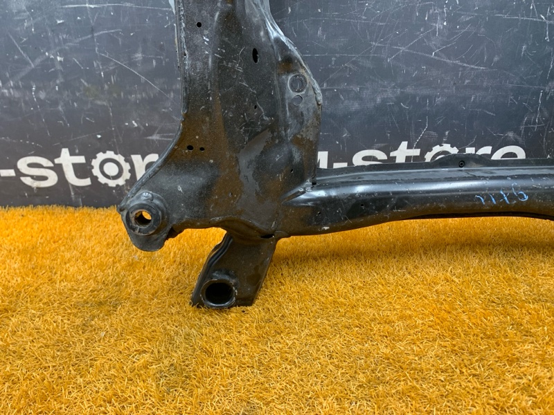 Балка поперечная (подрамник), 45000 рублей, Красноярск