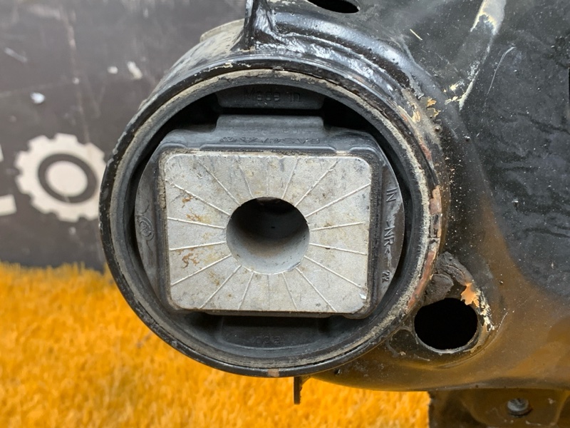 Балка поперечная (подрамник), 5000 рублей, Красноярск