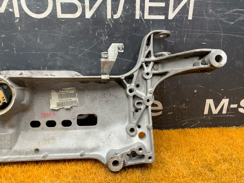 Балка поперечная (подрамник), 2500 рублей, Красноярск