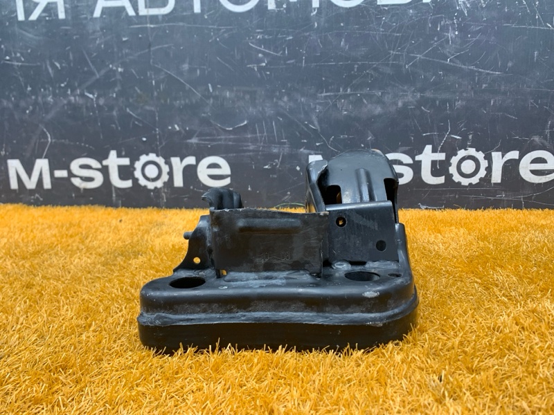 Кронштейн КПП, 500 рублей, Красноярск