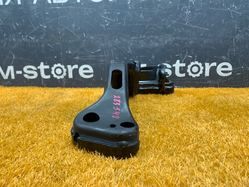 Кронштейн КПП, 500 рублей, Красноярск