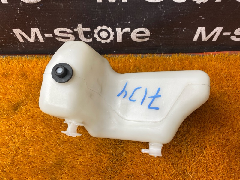 Бачок омывателя фар, 350 рублей, Красноярск