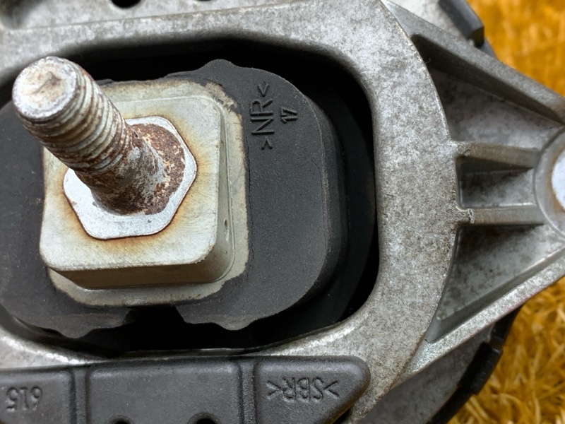 подушка двигателя, 3000 рублей, Красноярск