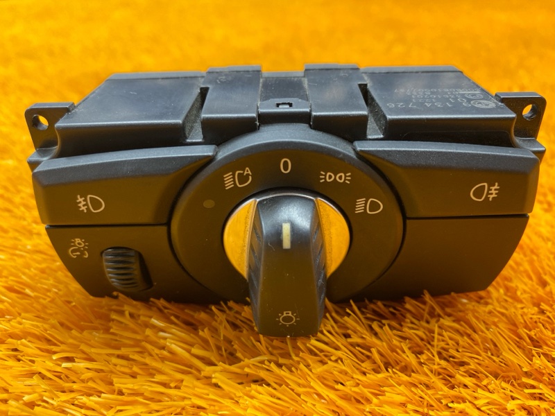 Переключатель света фар, 1000 рублей, Красноярск