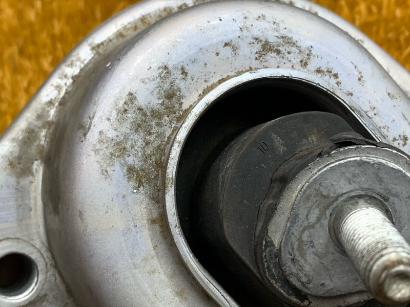 подушка двигателя, 2500 рублей, Красноярск