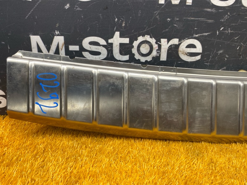 Накладка замка багажника, 700 рублей, Красноярск