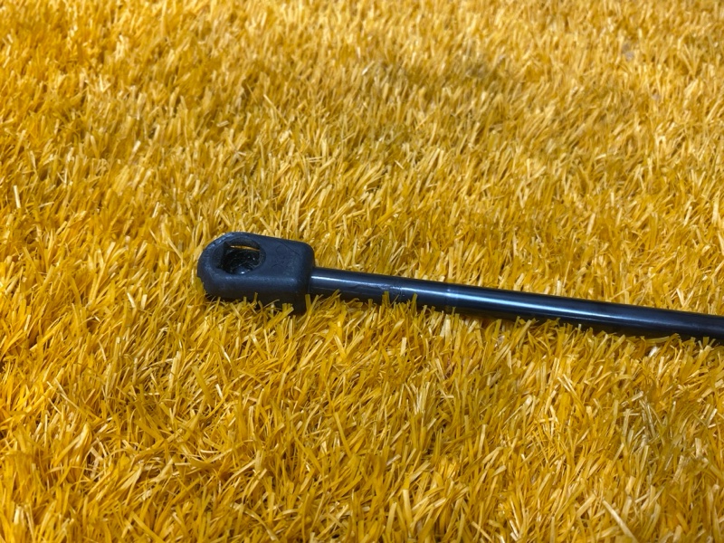 амортизатор капота, 500 рублей, Красноярск